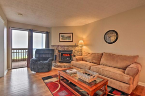 Cozy Gatlinburg Resort Condo with Pool Access!